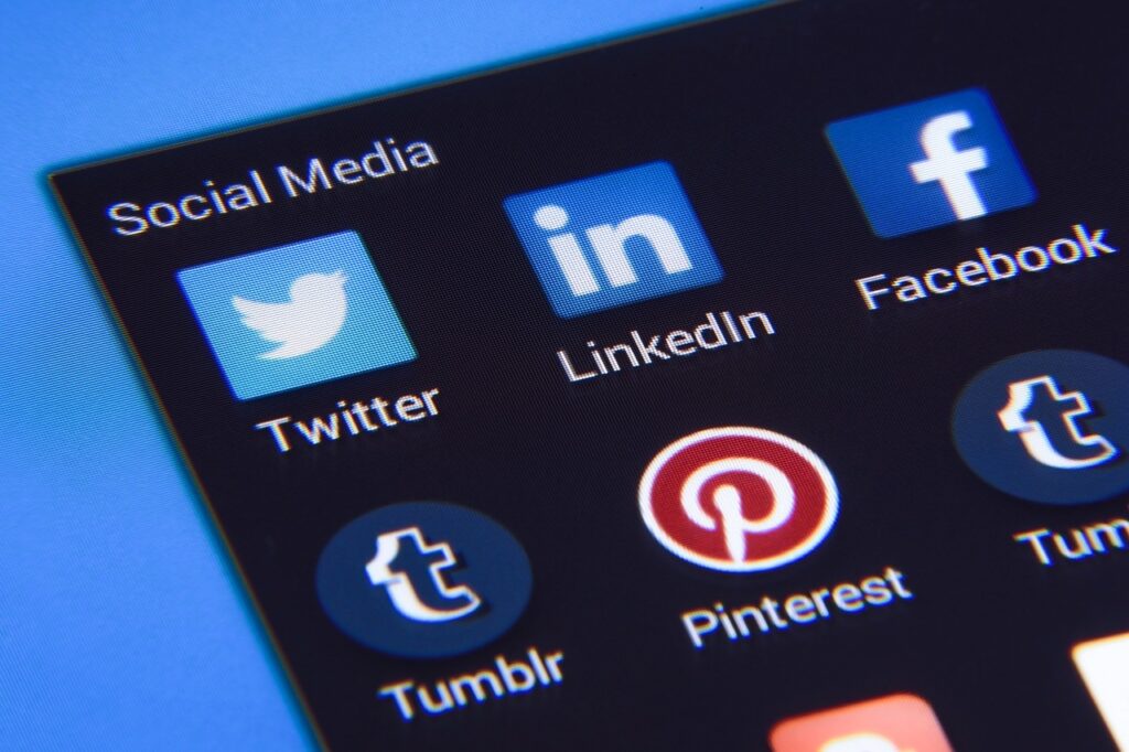 How can social media help grow your business? social media app icons, Facebook, LinkedIn, etc