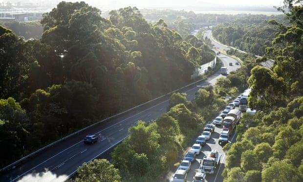 Business Update - 16 December 2021 - Traffic on the M1 at the Queensland border on Monday morning.