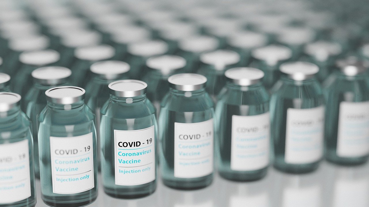 COVID-19 Business Update – 22 January 2021 - rows and rows of vials of Covid-19 vaccine