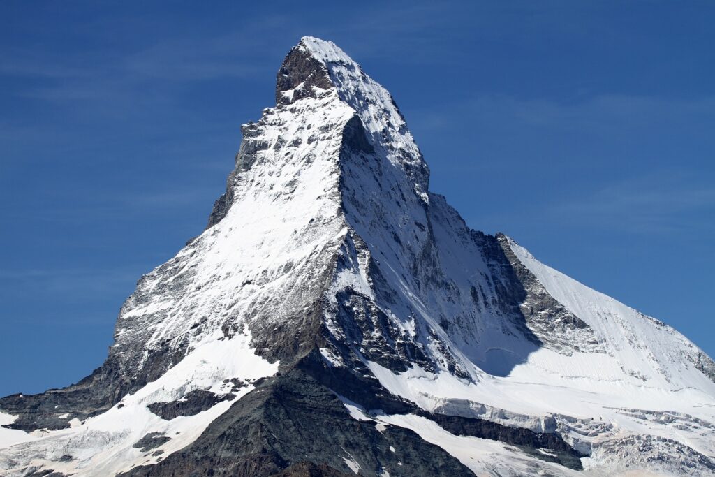 Business Update – 9 March 2023 - The Matterhorn peak in Switzerland